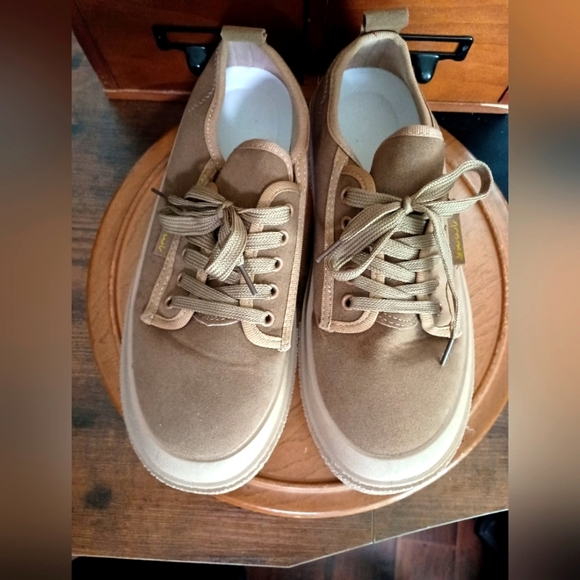 ZHAGHMIN Platform Lace-Up Women's Sneakers_41 - Picture 2 of 6